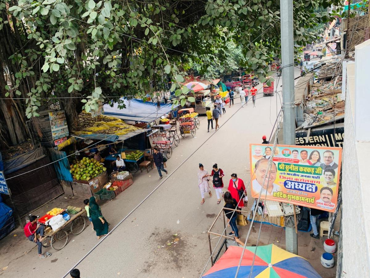 Metropolis Tourist Paharganj New Delhi